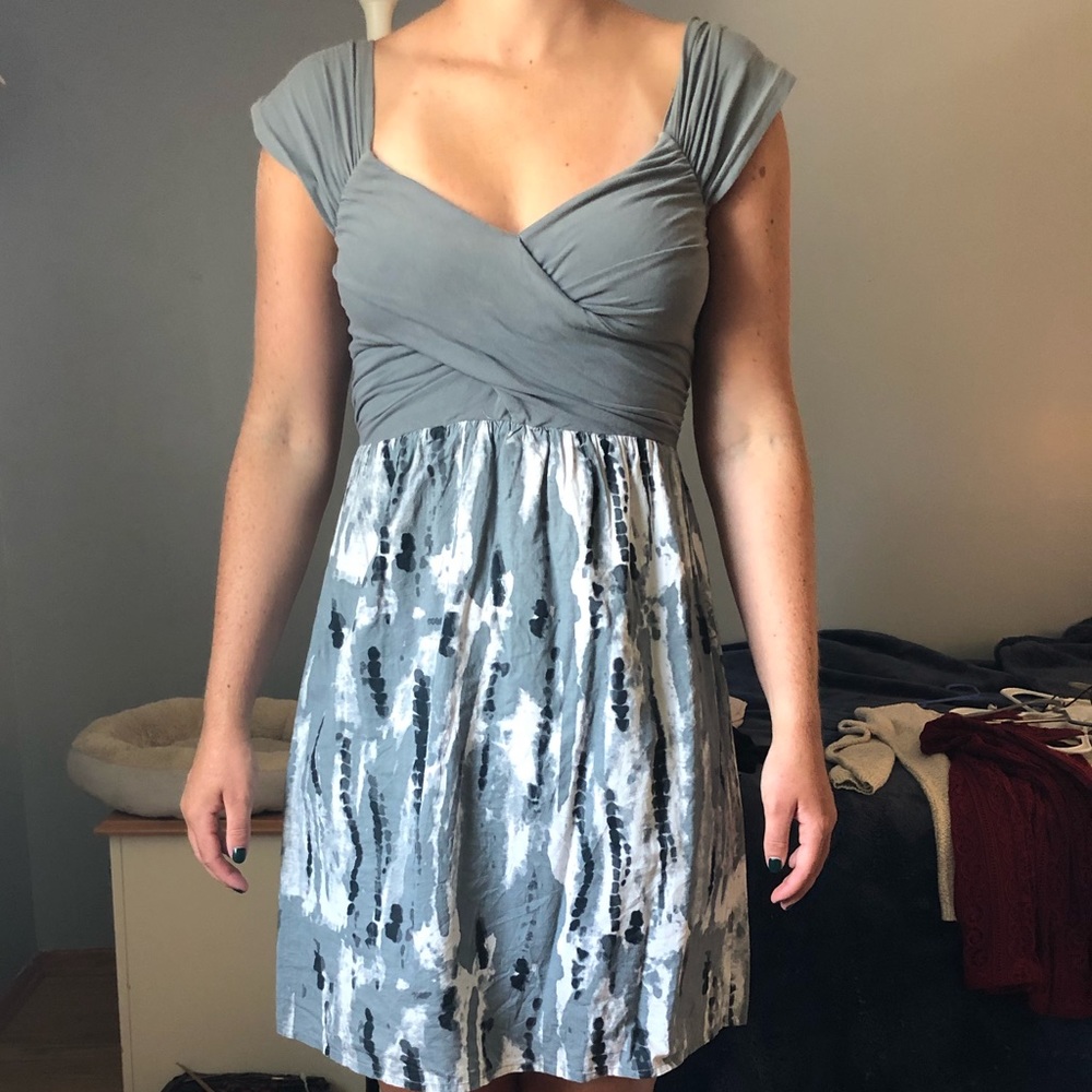 Grey Converse dress